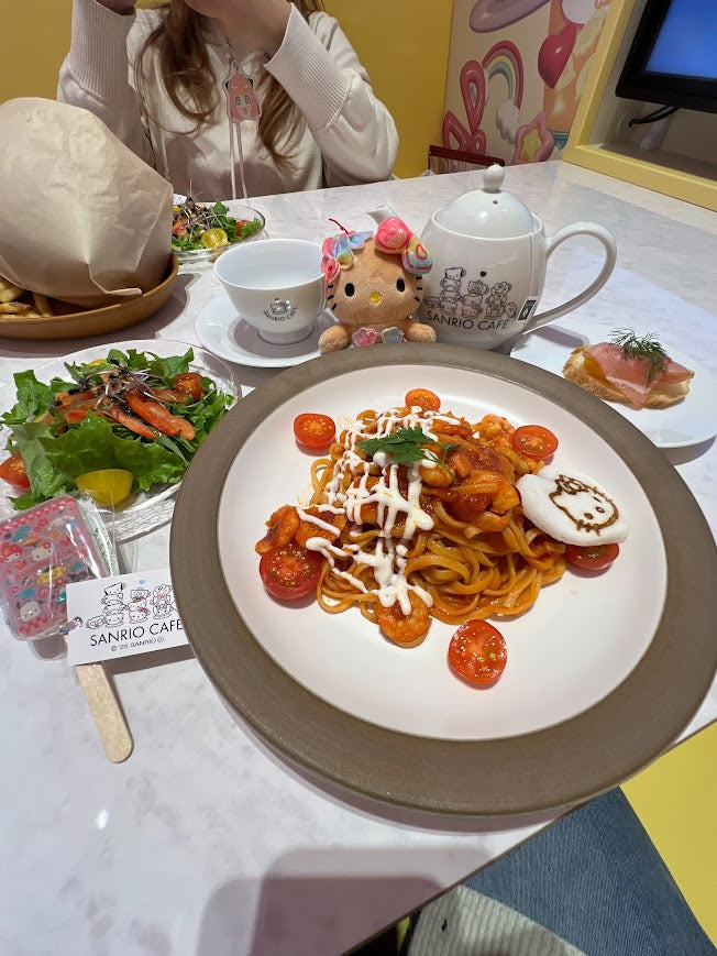 Sanrio Cafe Harajuku interior and character-themed drinks